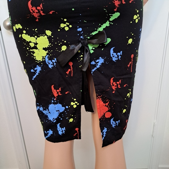 Dead Threads Goth Dress Scene Black Rainbow Paint Splatter Colorful Size Medium - Picture 6 of 13